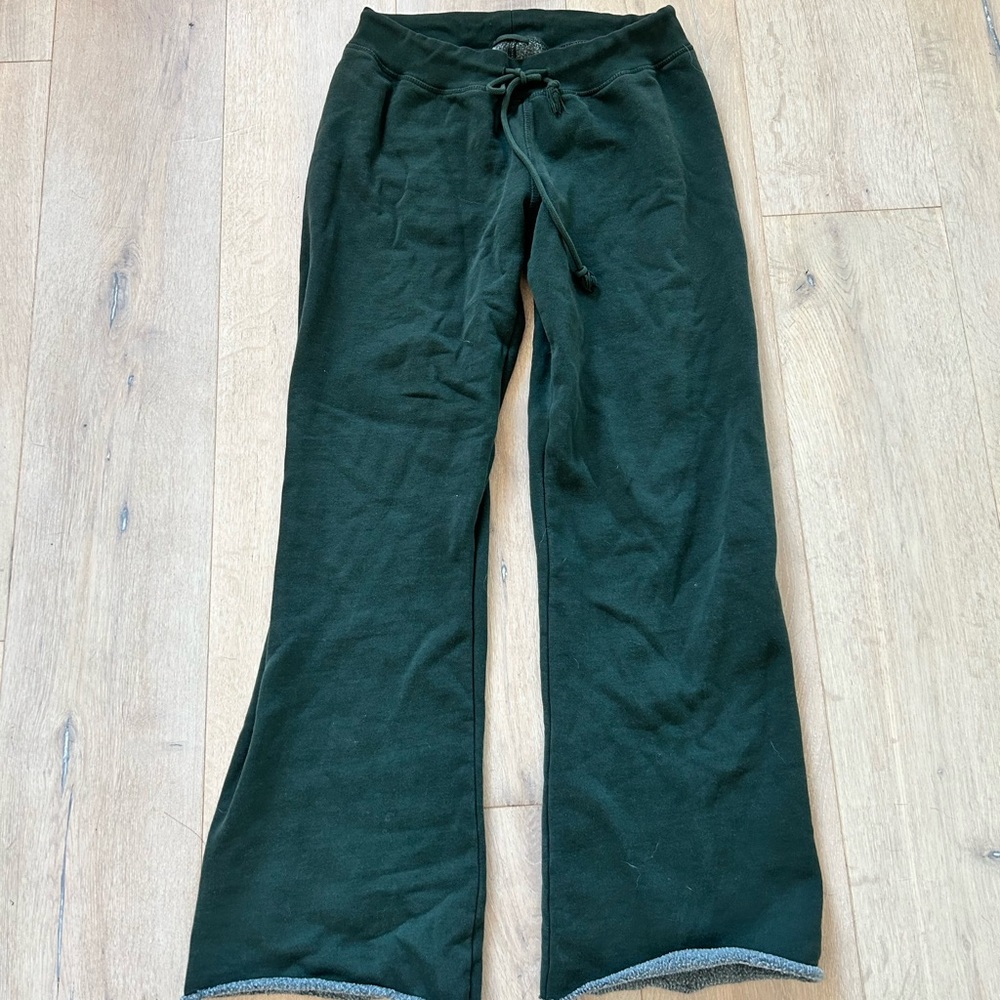 BRANDY MELVILLE SWEATPANTS